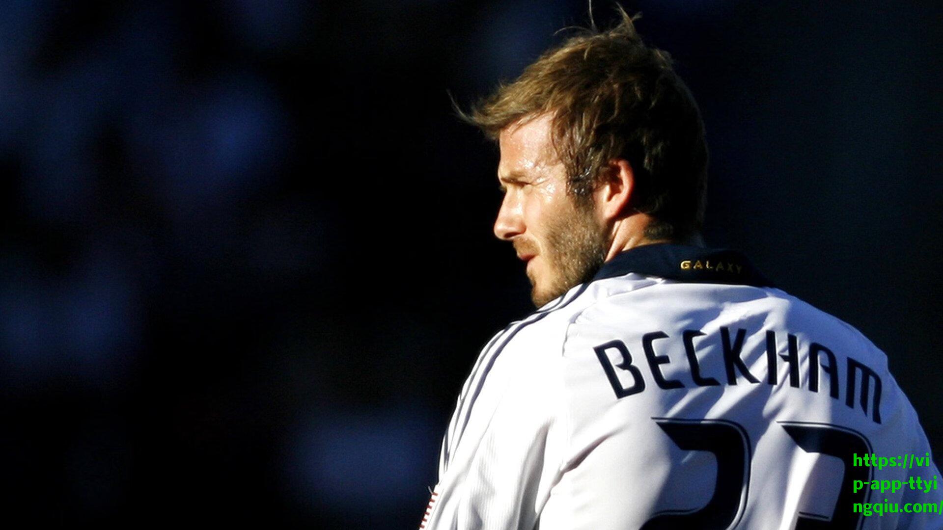 梦幻联动引爆足坛！巴萨携手黄老板推出国家德比特别版球衣，文化碰撞重塑经典